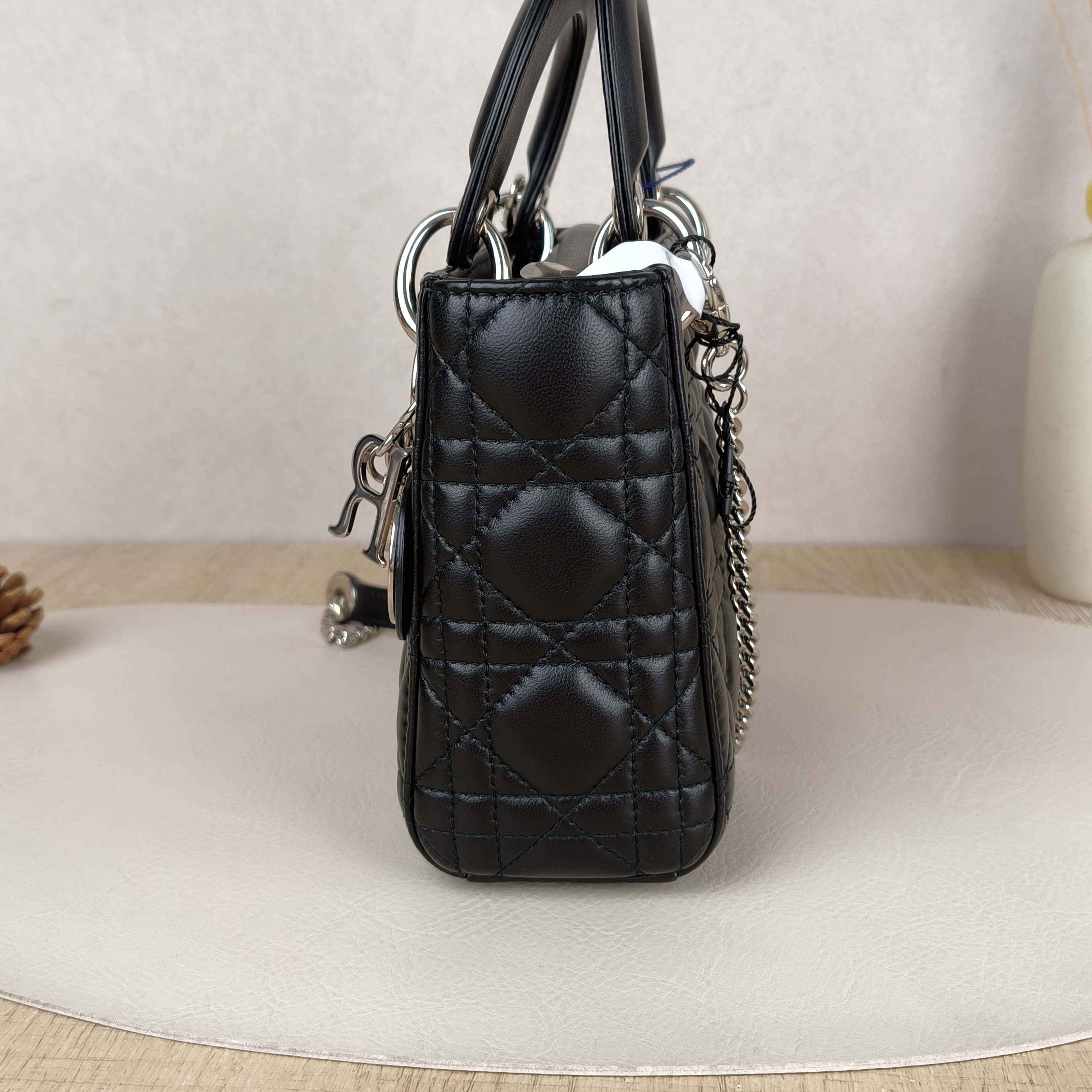 DIOR Crossbody Bag Lady Lady Dior Bag Black Lambskinmini17 × 7 × 15 cm — cover view 4 of 9