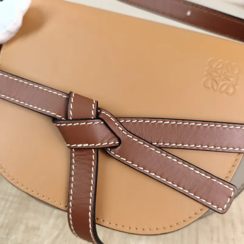 LOEWE Crossbody Bag Gate Colorblock Calfskin Mini 15 × 8 × 12.5 cm — detail view 7 of 12