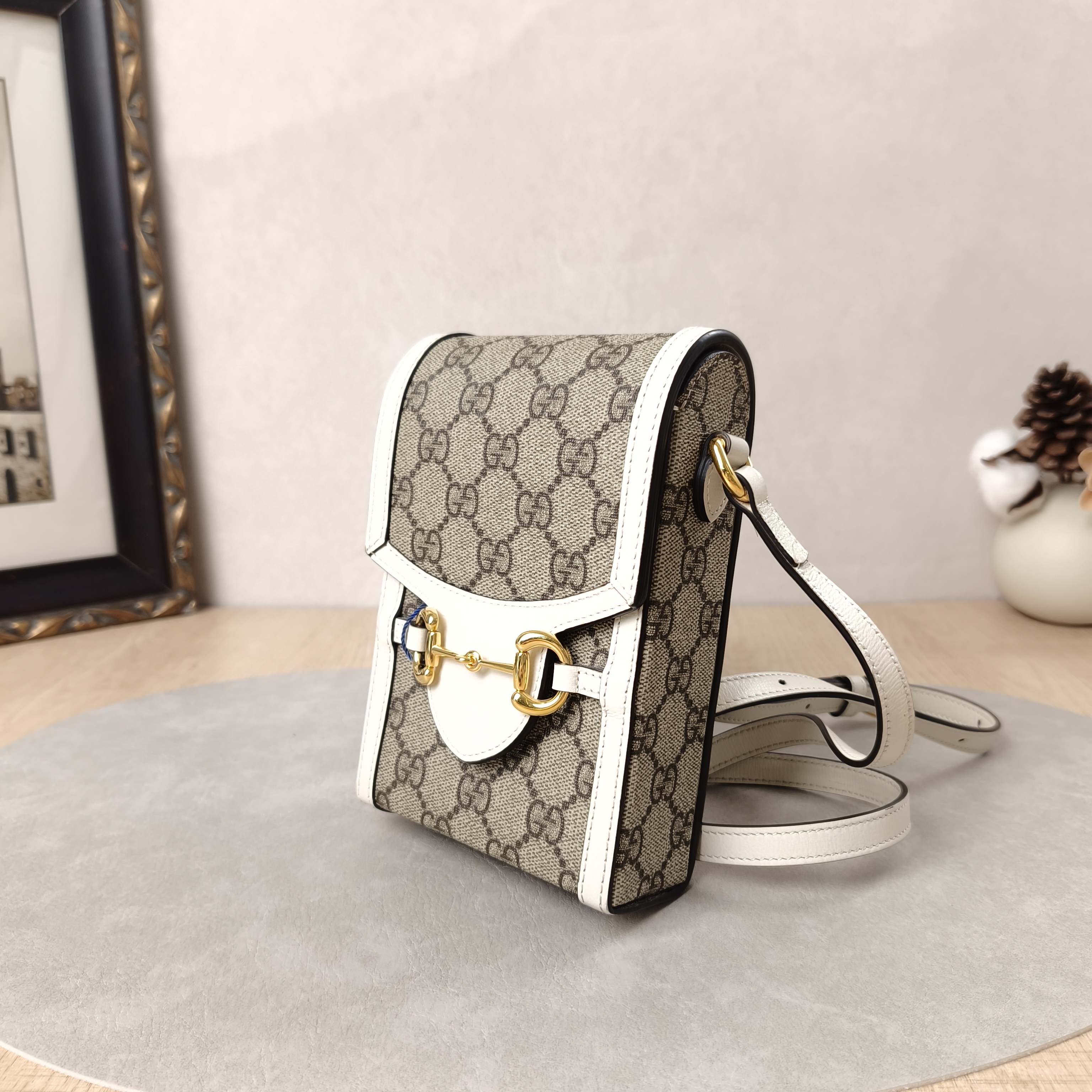 GUCCI Crossbody Bag Horsebit 1955Collection Mini White PV Cmini11.5 × 4 × 17 cm — cover view 9 of 12