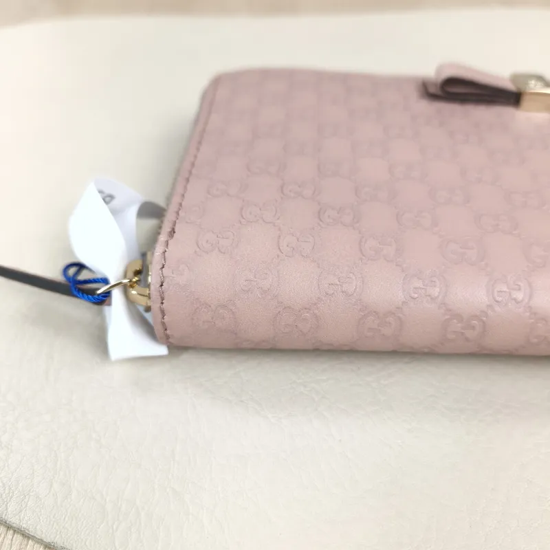 GUCCI Wallet Wallet Pink Calfskin One Size19 × 2.5 × 10 cm — detail view 1 of 10