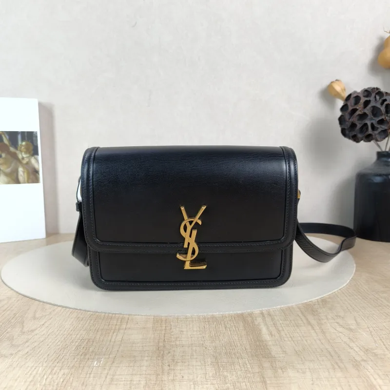 SAINT LAURENT Crossbody Bag Solferino Box Shoulder Bag Black with Gold-Tone Hardware Calfskin Medium23 × 16 × 7 cm