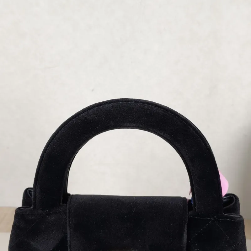 Chanel Crossbody Bag Kelly Black Velvetmini19 × 7 × 13 cm — detail view 7 of 13