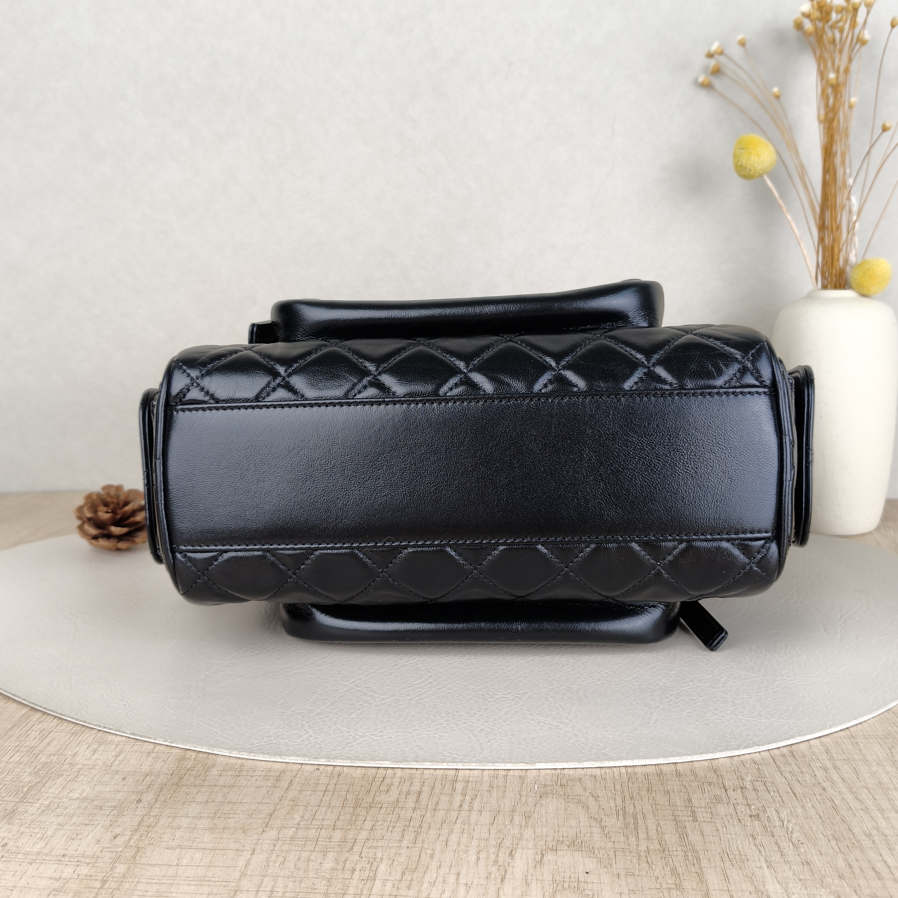 Chanel Crossbody Bag24k Camera Bag Black Lambskin24 × 17 × 18 cm — cover view 5 of 5
