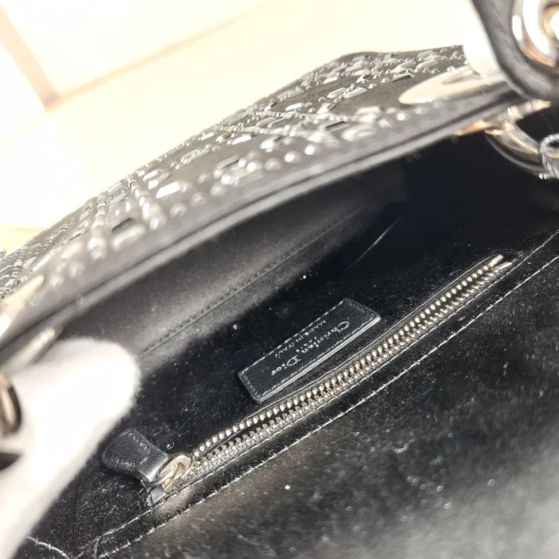 DIOR Crossbody Bag Lady Lady Dior Bag Black mini17 × 7 × 15 cm — detail view 10 of 13