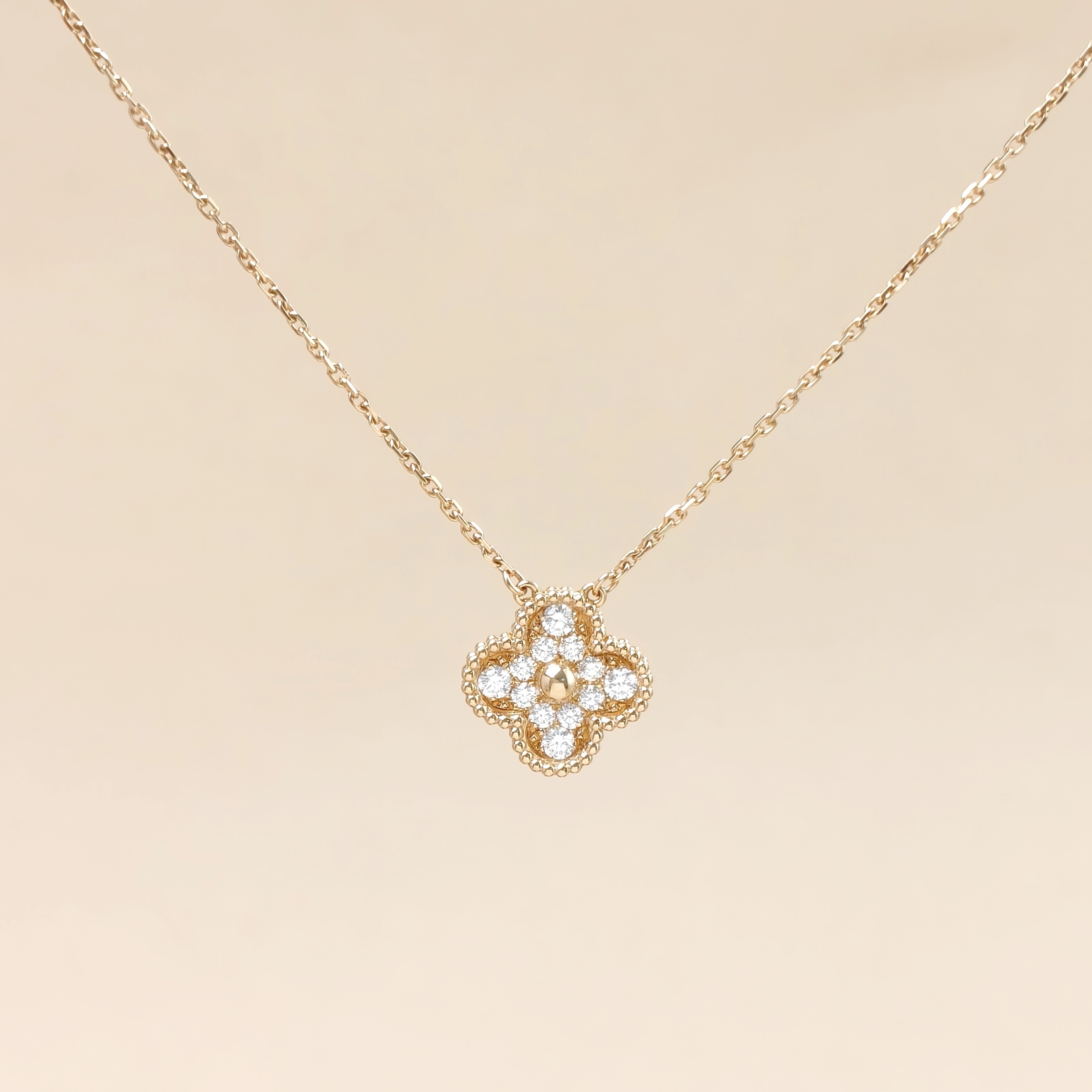 Van Cleef & Arpels Necklace Alhambra Pavé Diamond Necklace 18KY ellow Gold Vintage Small 15㎜ 40-45㎝