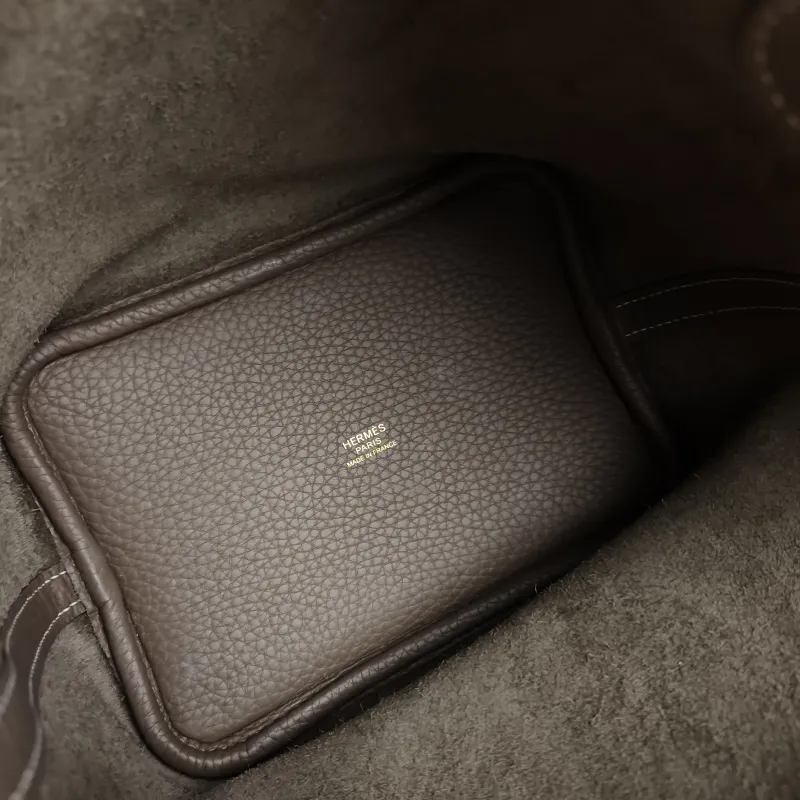Hermès Top Handle Bag Picotin Lock 18 18 18 TC Calfskin Small 18 × 13 × 18 cm K — detail view 1 of 10