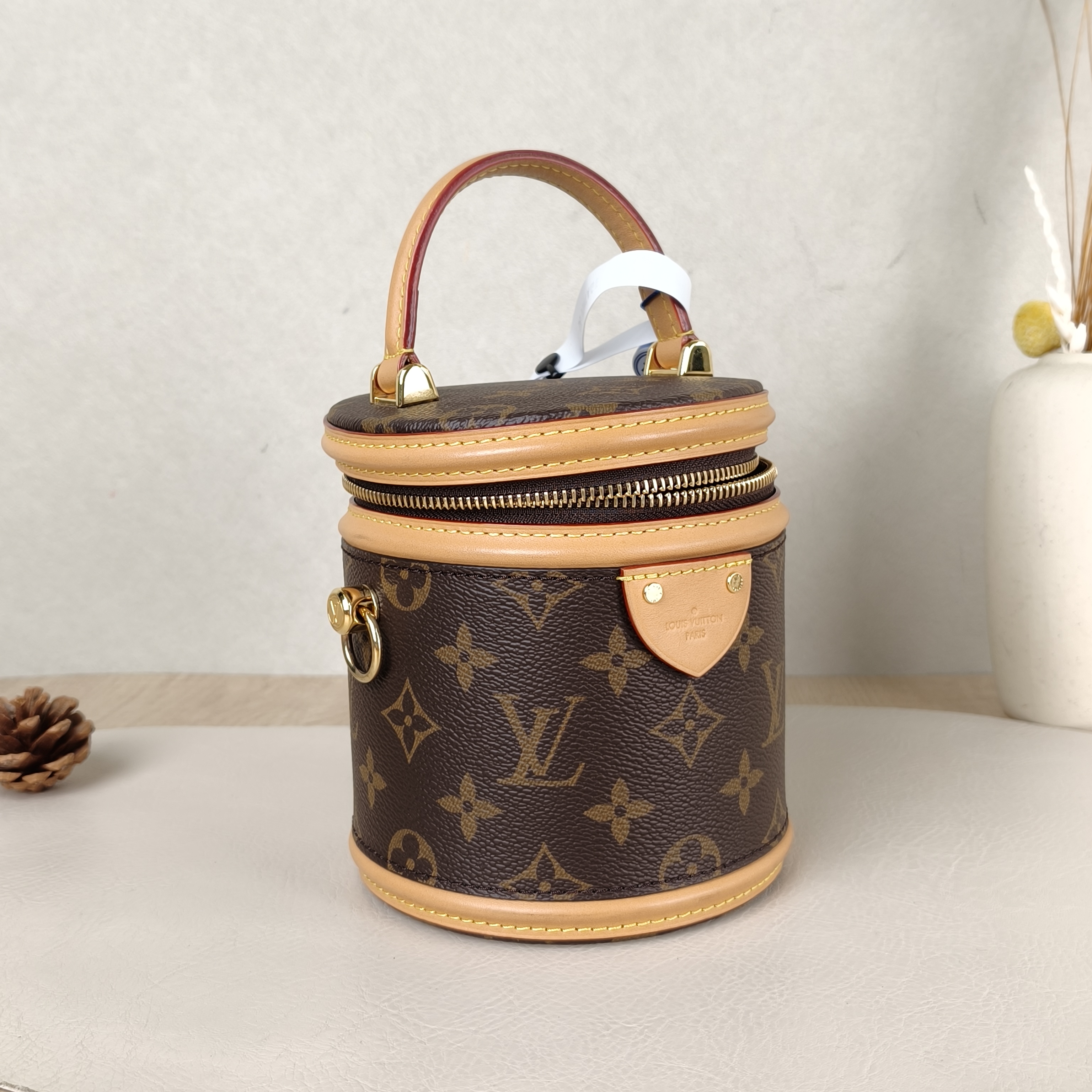 Louis Vuitton Crossbody Bag Cannes Monogram PV Cnano14 × 12 × 14.5 cm — cover view 2 of 5