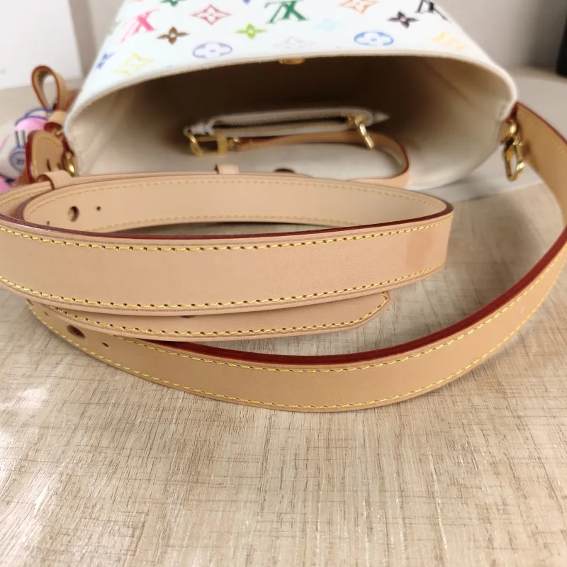 Louis Vuitton Top Handle Bag ALL IN BB Multicolore PVC BB 16 × 12 × 18 cm — detail view 4 of 11