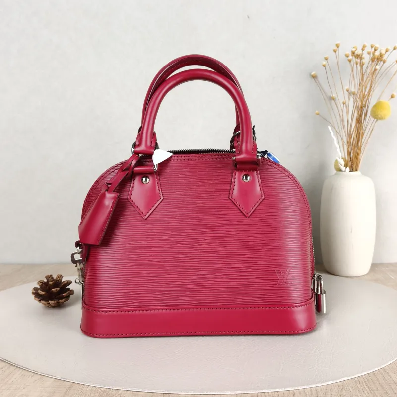Louis Vuitton Crossbody Bag Alma BB Red Epi Embossed Calfskin BB23.5 × 11.5 × 17.5 cm