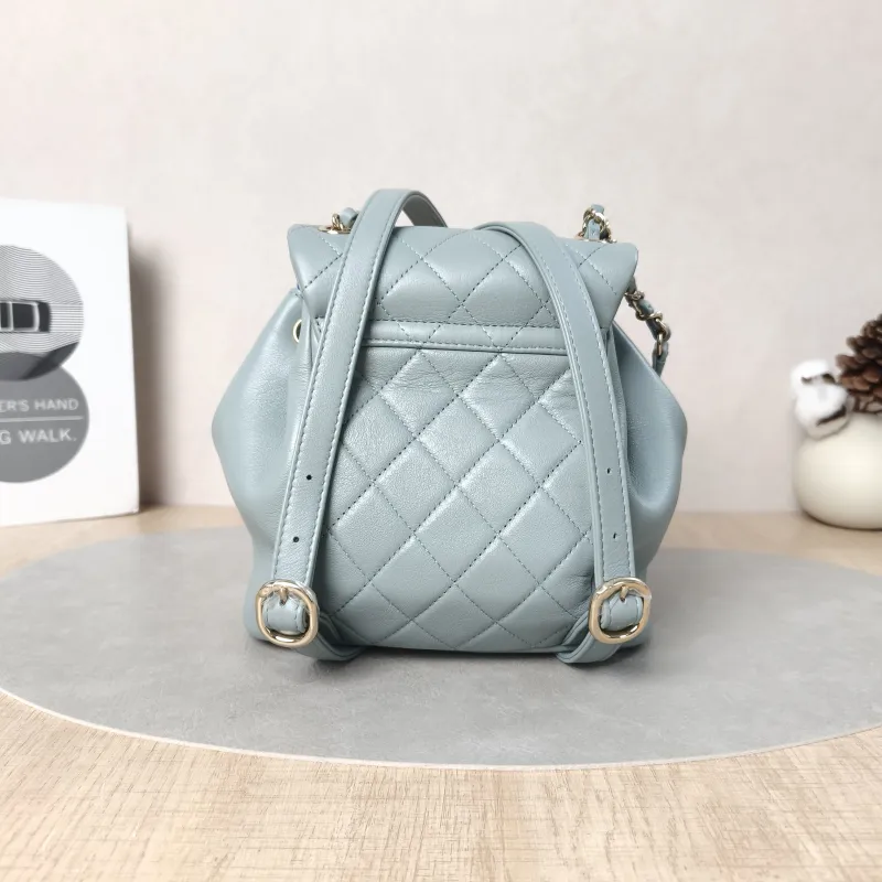 Chanel Backpack Duma Green Calfskin Small18 × 12 × 18.5 cm — cover view 5 of 5