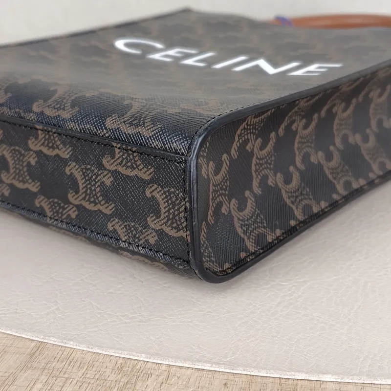 CELINE Crossbody Bag CABAS Mini Monogram PV Cmini17 × 4 × 20.5 cm — detail view 8 of 8