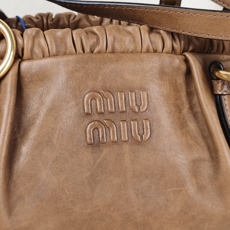 Miumiu Shoulder Bag Joie Shoulder Bag Lambskin One Size44 × 10.5 × 21 cm — detail view 3 of 11