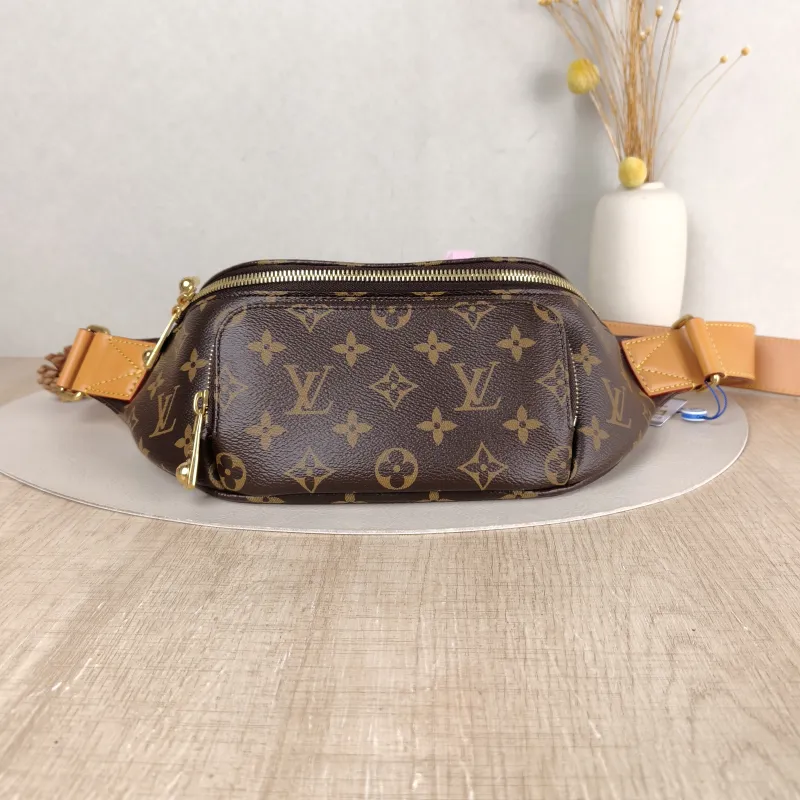 Louis Vuitton Belt Bag Rush Belt Bag Monogram PVC One Size 30 × 8 × 15 cm — cover view 5 of 5