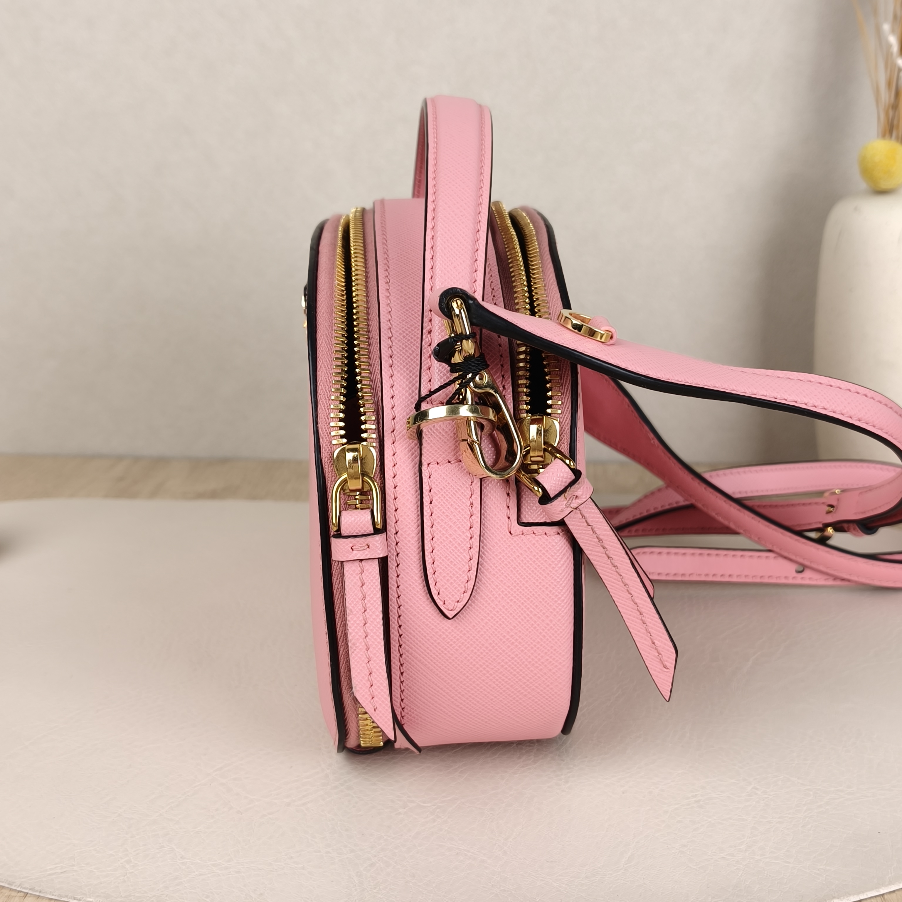 PRADA Crossbody Bag Crossbody Bag Clutch Pink Calfskin 21 × 6 × 14 cm — cover view 2 of 9