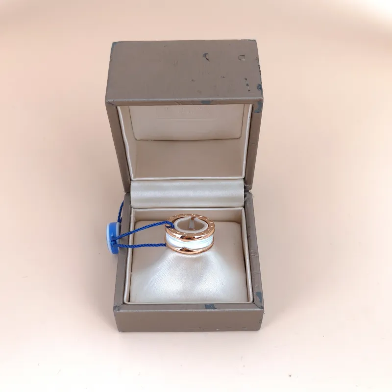Bvlgari Ring B.zero1Collection Ring Rose Gold 18KR ose Gold One Size 49 — cover view 4 of 6