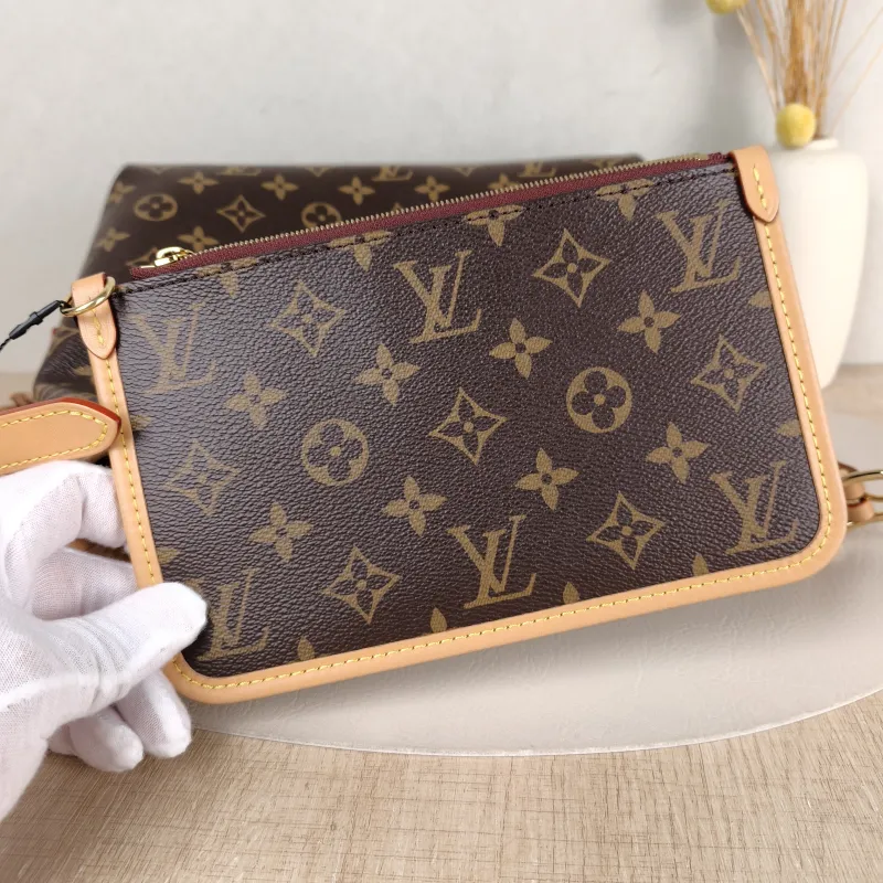 Louis Vuitton Crossbody Bag Carryall Monogram PVC Small 29 × 12 × 24 cm — detail view 1 of 11
