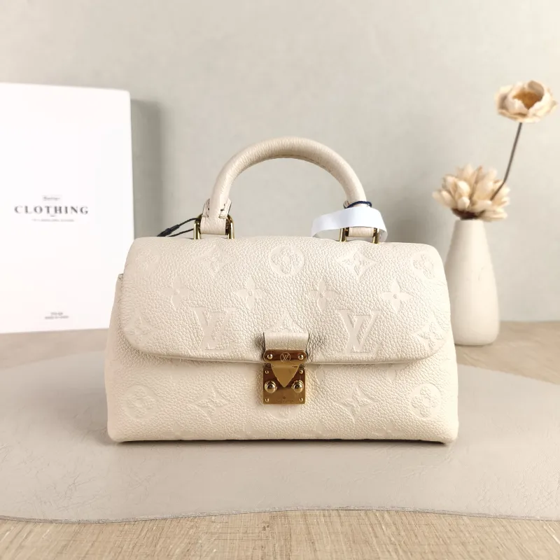 Louis Vuitton Crossbody Bag MADELEINE White Empreinte Embossed Calfskin nano 21 × 6 × 12.5 cm
