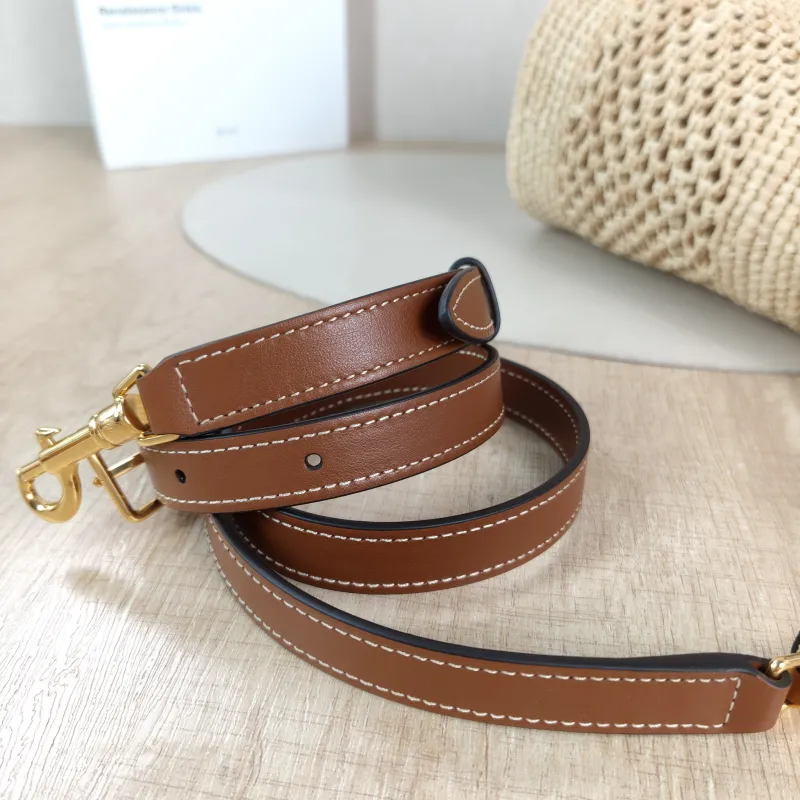CELINE Crossbody Bag Louise Bucket Bag Small 16 × 12 × 19 cm — detail view 4 of 11