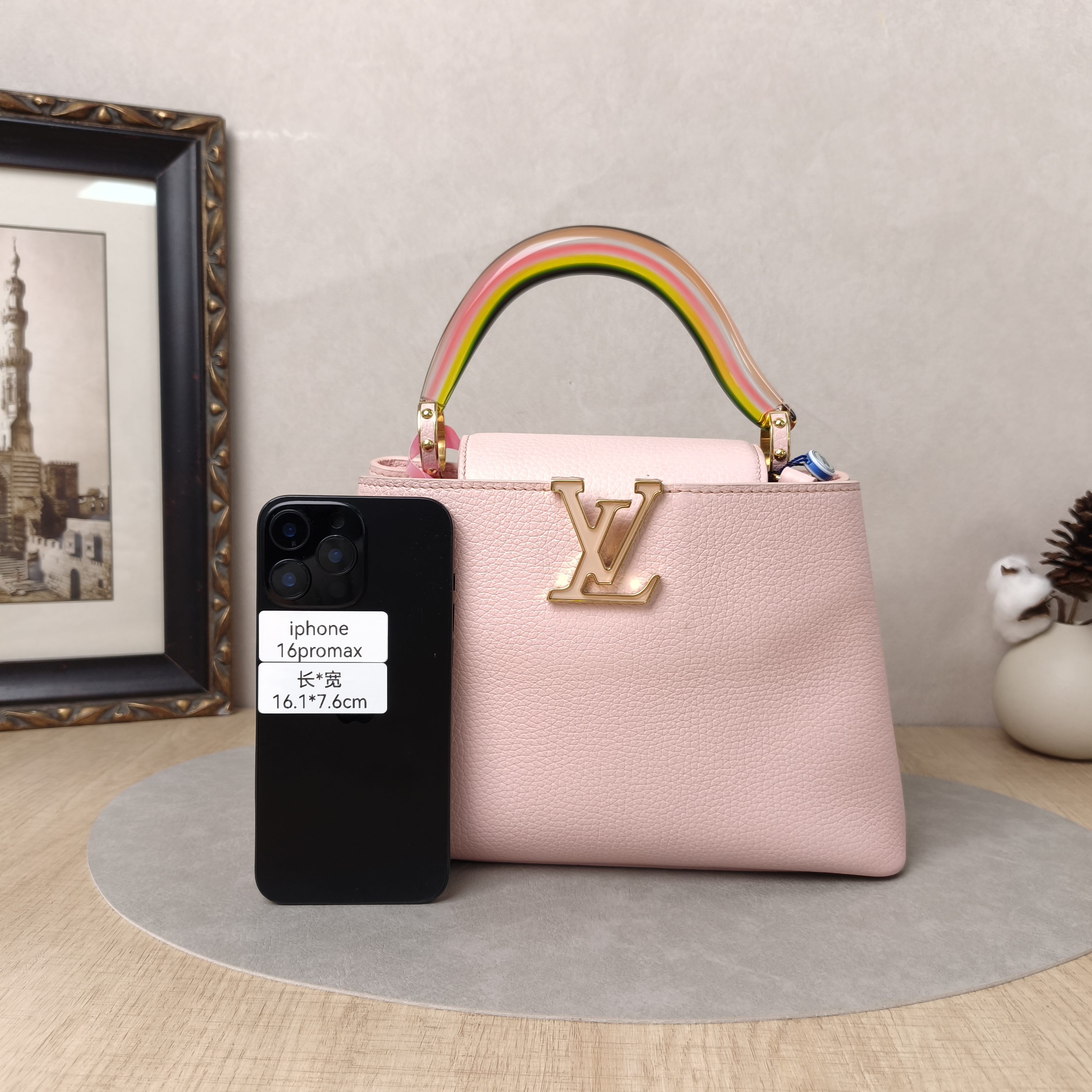 Louis Vuitton Top Handle Bag Capucines Pink Calfskin BB27 × 9 × 17.5 cm — cover view 2 of 5
