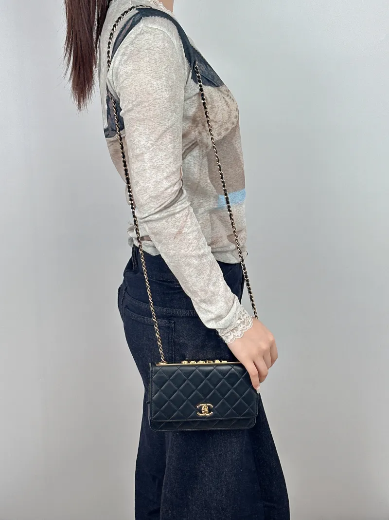 Chanel Crossbody Bagtrendy cc woc Black Lambskinmini19.2 × 3.5 × 12.3 cm — on-model view 1 of 2