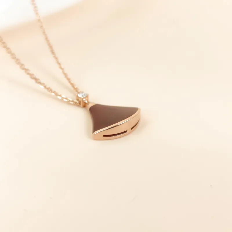 Bvlgari Necklace DIVAS’ DREAM Collection Red 18KR ose Gold Diamond One Size 1.5*40-42 — cover view 6 of 10