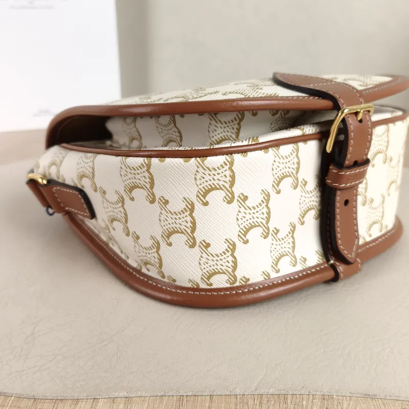 CELINE Crossbody Bag FOLCO White PVC Medium 18.5 × 8 × 17 cm — detail view 8 of 10