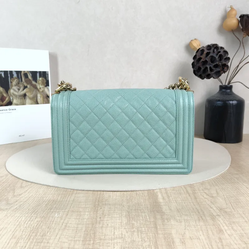 Chanel Crossbody Bag Le BoyGreen Calfskin Medium25 × 9 × 15 cm — cover view 5 of 5