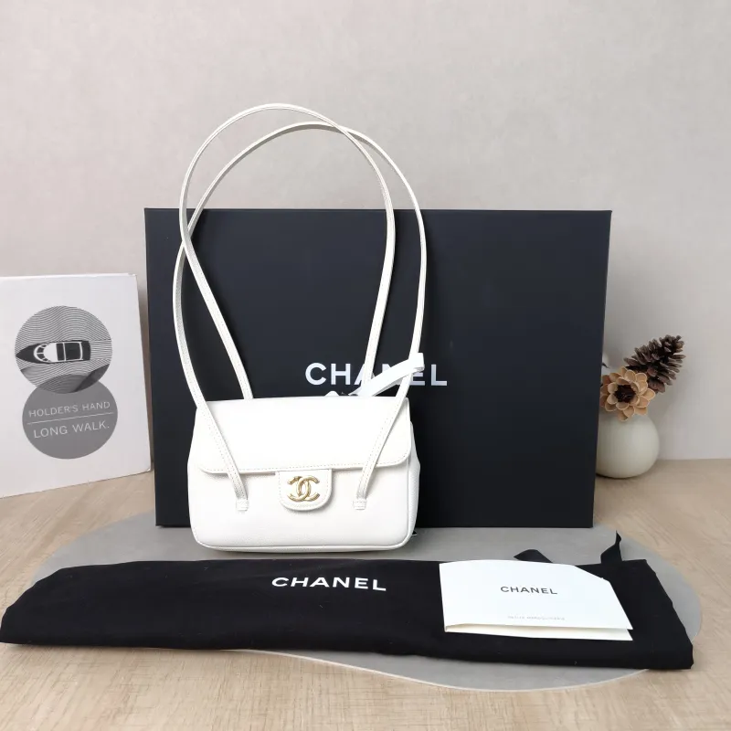 Chanel Top Handle Bag preppy coco White Calfskin Mini 17 × 5 × 11.4 cm — cover view 3 of 6
