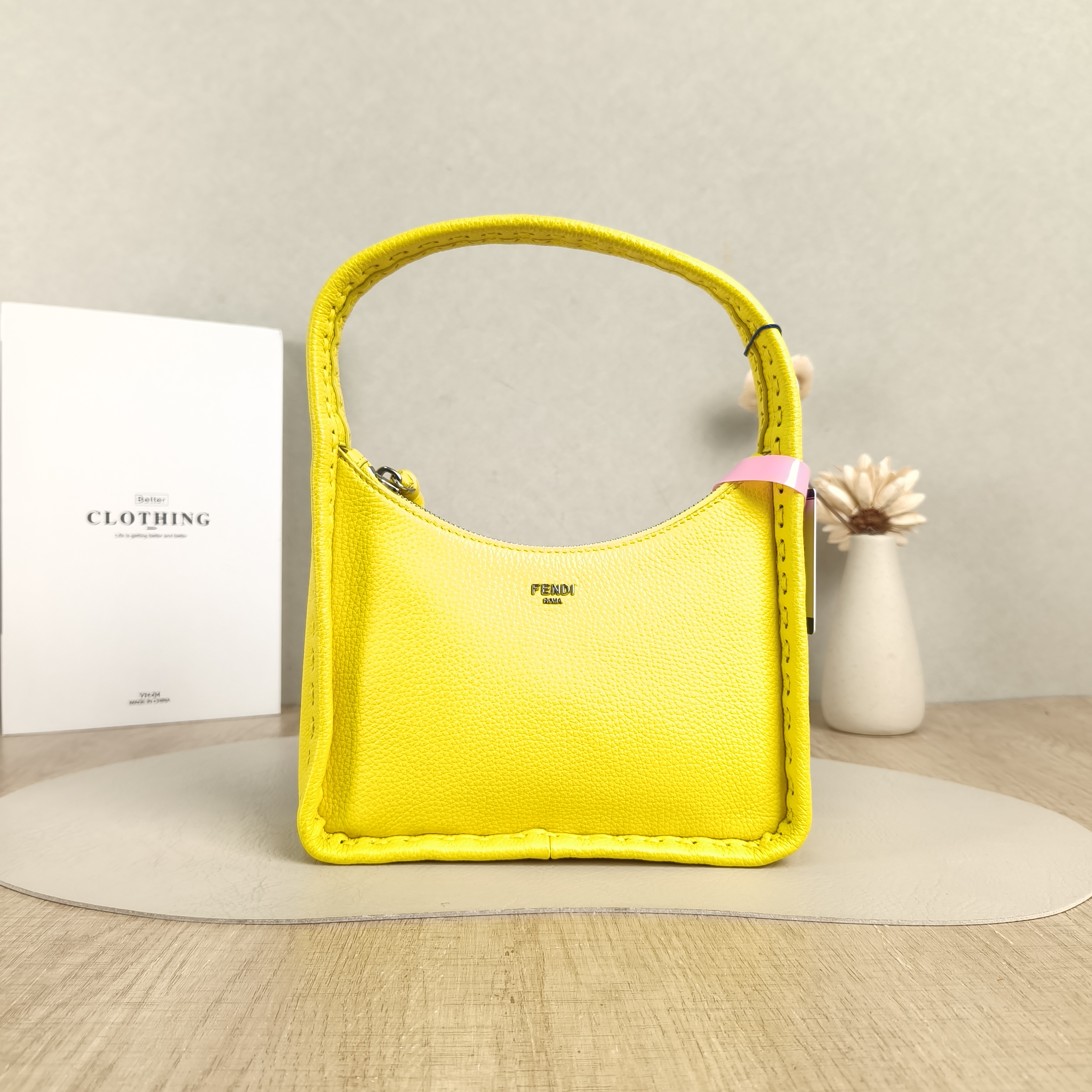 FENDI Top Handle Bag Fendessence Top Handle Bag Yellow Calfskinmini20.5 × 7 × 16 cm