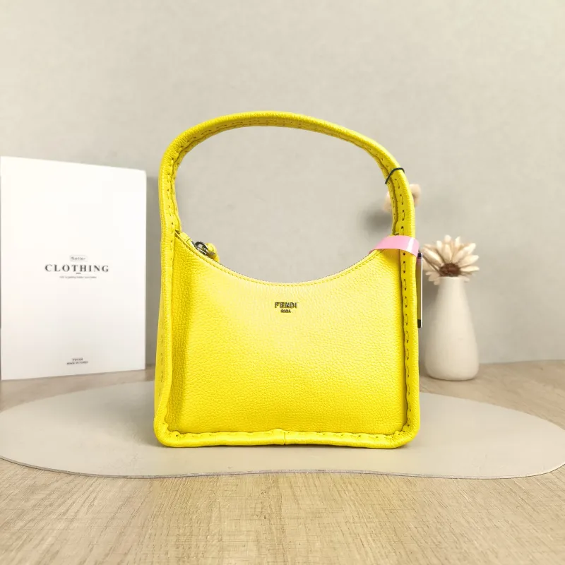 FENDI Top Handle Bag Fendessence Top Handle Bag Yellow Calfskinmini20.5 × 7 × 16 cm