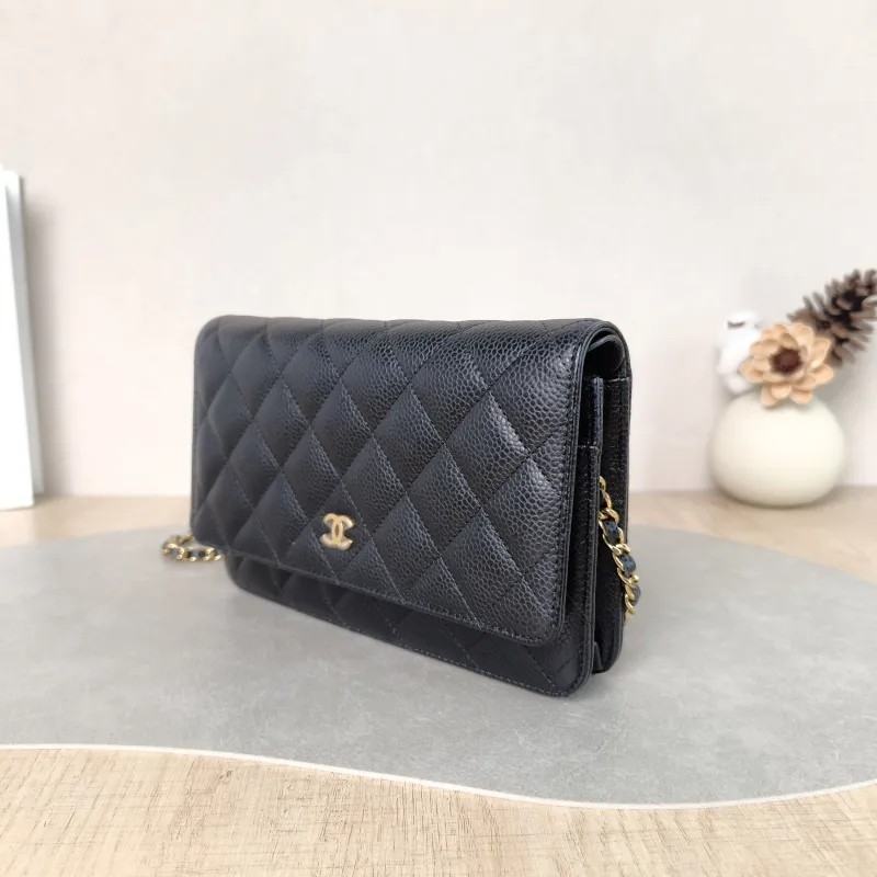 Chanel Crossbody Bag Classic Flap WOC CF WOCWOC Bag Black Grained Calfskin Mini 19.2 × 3.5 × 12.3 cm — cover view 5 of 6