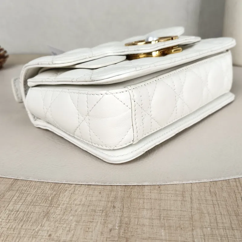 DIOR Crossbody Bag Jolie Top Handle Pearl Crossbody Bag White Calfskinmini19 × 7 × 12 cm — detail view 8 of 14