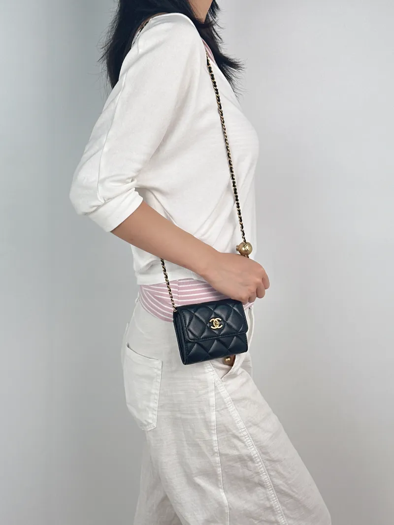 Chanel Crossbody Bag Crossbody Bag Black Lambskin One Size11 × 2 × 9 cm — on-model view 3 of 3