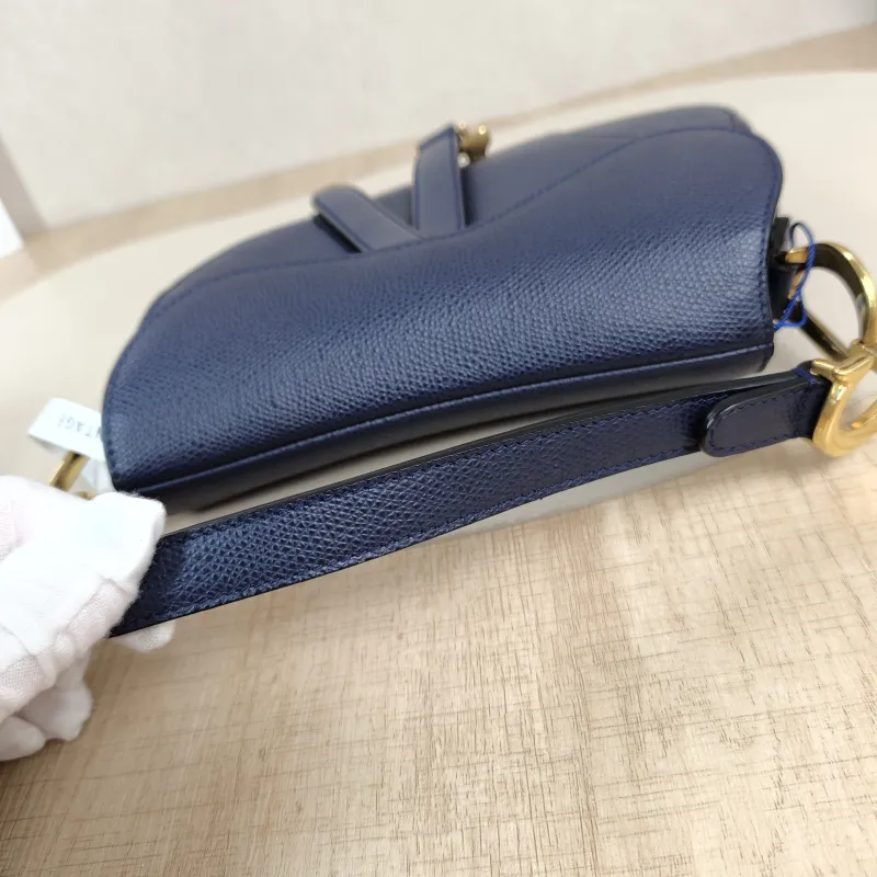 DIOR Top Handle Bag Saddle Blue Calfskinmini19 × 6 × 15 cm — detail view 11 of 13