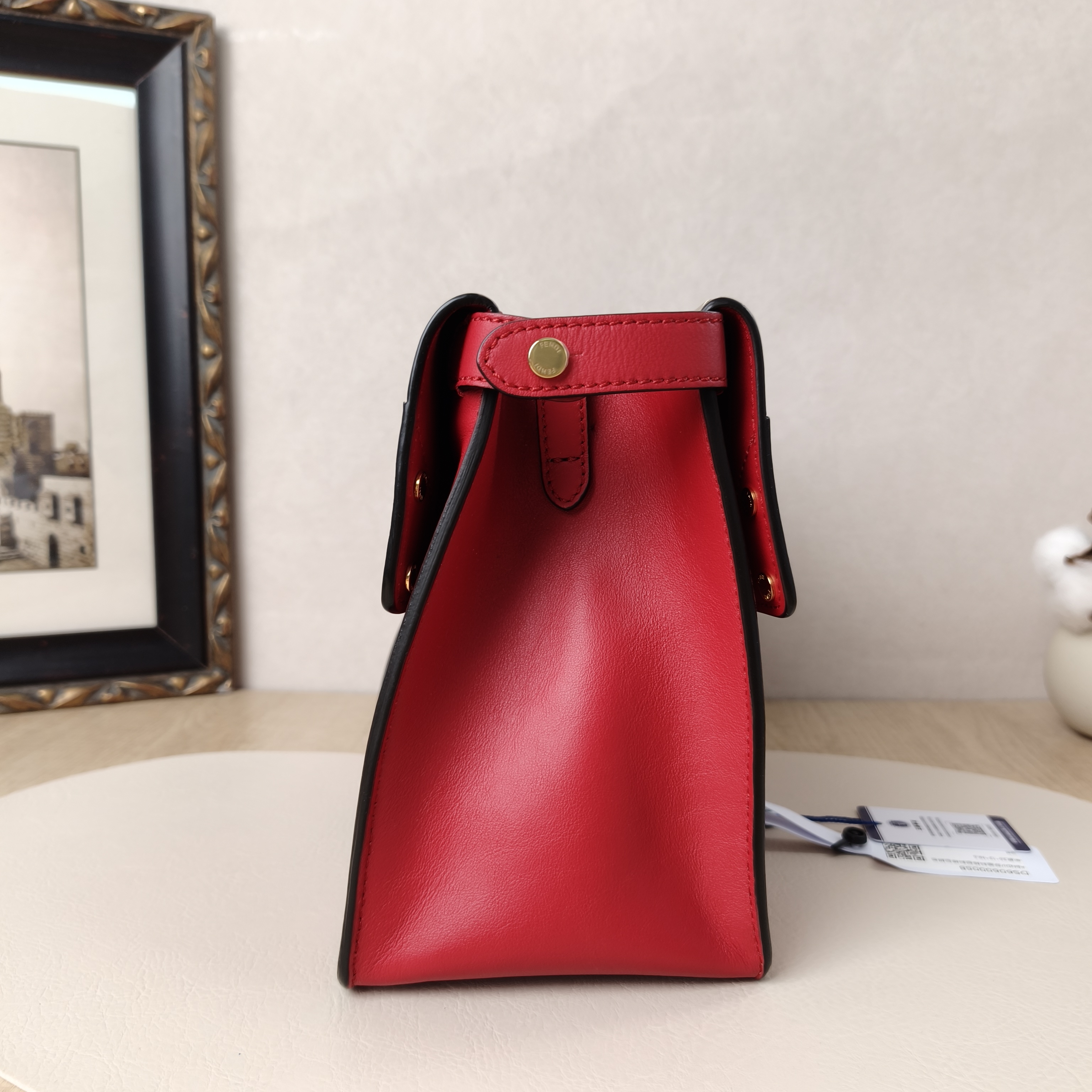 FENDI Crossbody Bag Crossbody Bag Colorblock Calfskin 25 × 12 × 19.5 cm — cover view 5 of 10