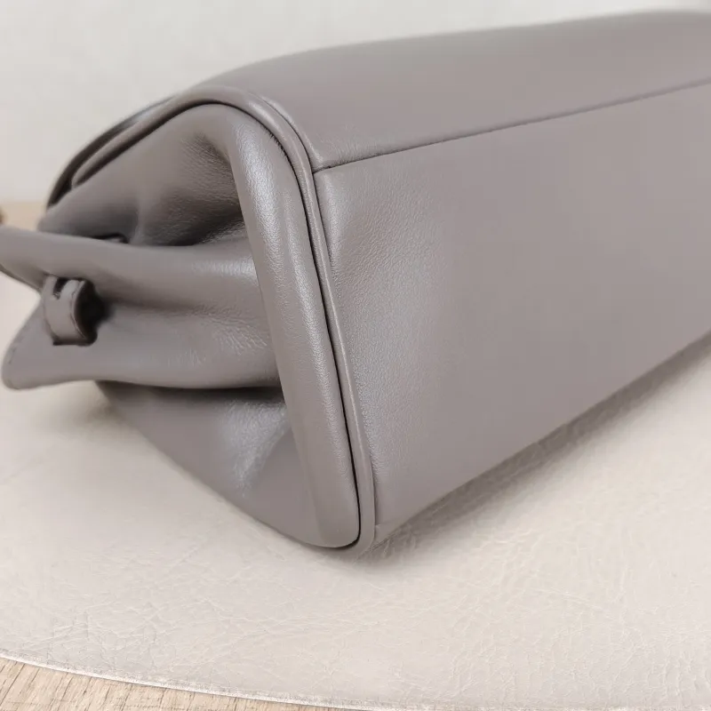 Miumiu Shoulder Bag Grey Calfskin One Size 26 × 9.5 × 14.5 cm — detail view 5 of 13