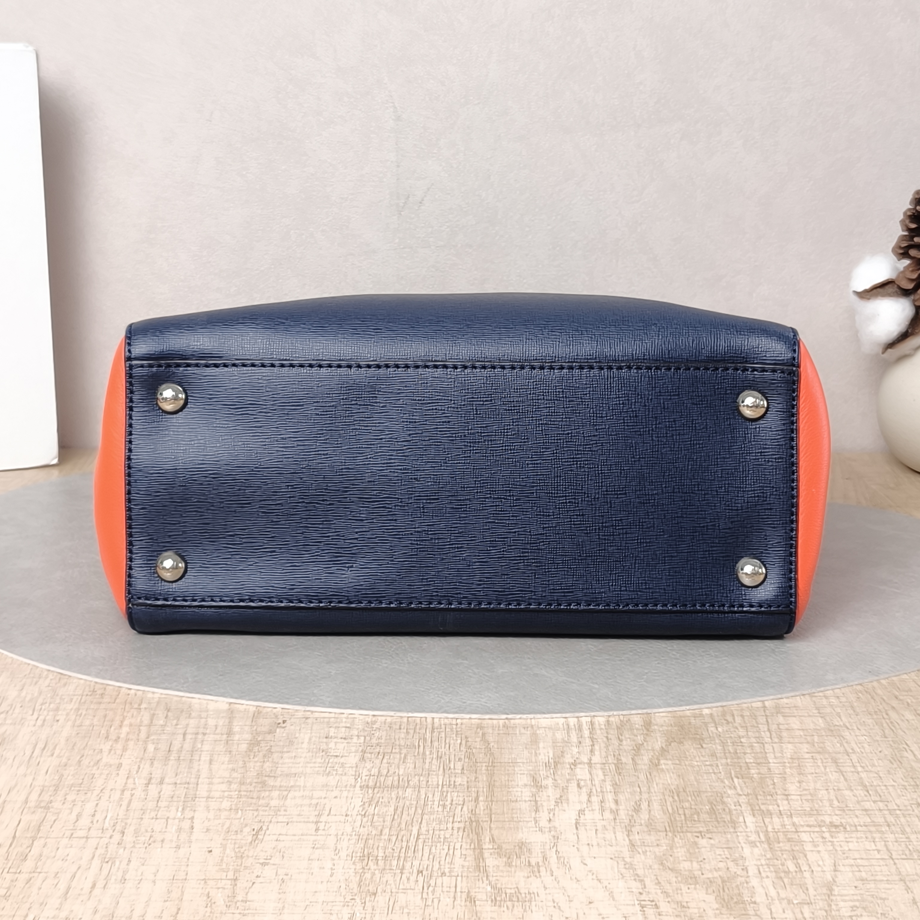 FENDI Crossbody Bag Crossbody Bag Blue Red Calfskin One Size27 × 11 × 20 cm — cover view 2 of 5