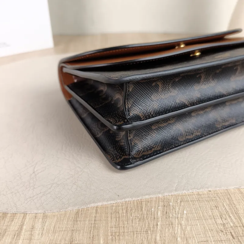 CELINE Crossbody Bag TRIOMPHE Clutchwoc Monogram PVC 20 × 6 × 12 cm — detail view 7 of 13