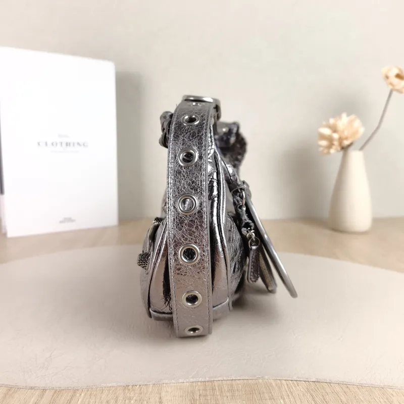 BALENCIAGA Crossbody Bag LE CAGOLE Silver Calfskin XS 26 × 7 × 16 cm — detail view 3 of 11