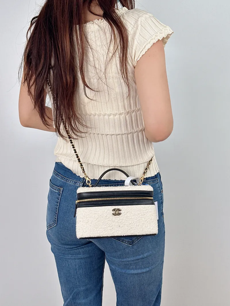 Chanel Crossbody Baglp Box Bag Top Handle Crossbody Bag White Black One Size19.5 × 5 × 17 cm — on-model view 1 of 2