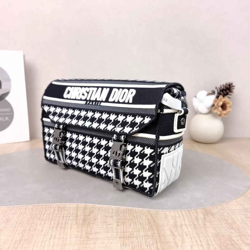 DIOR Crossbody Bag camp Messenger Bag Colorblock Canvas Small 23 × 8 × 15 cm — cover view 5 of 5