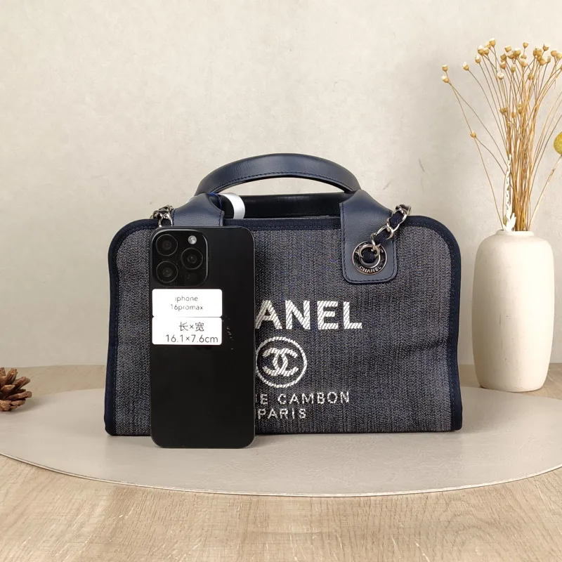 Chanel Crossbody Bag Navy Canvas One Size27 × 12 × 16 cm — cover view 5 of 6