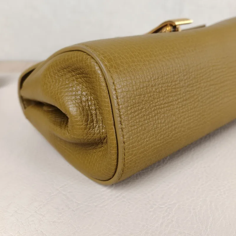 Bottega Veneta Shoulder Bag ANGLE Calfskin Mini 19 × 9 × 11 cm — detail view 5 of 10