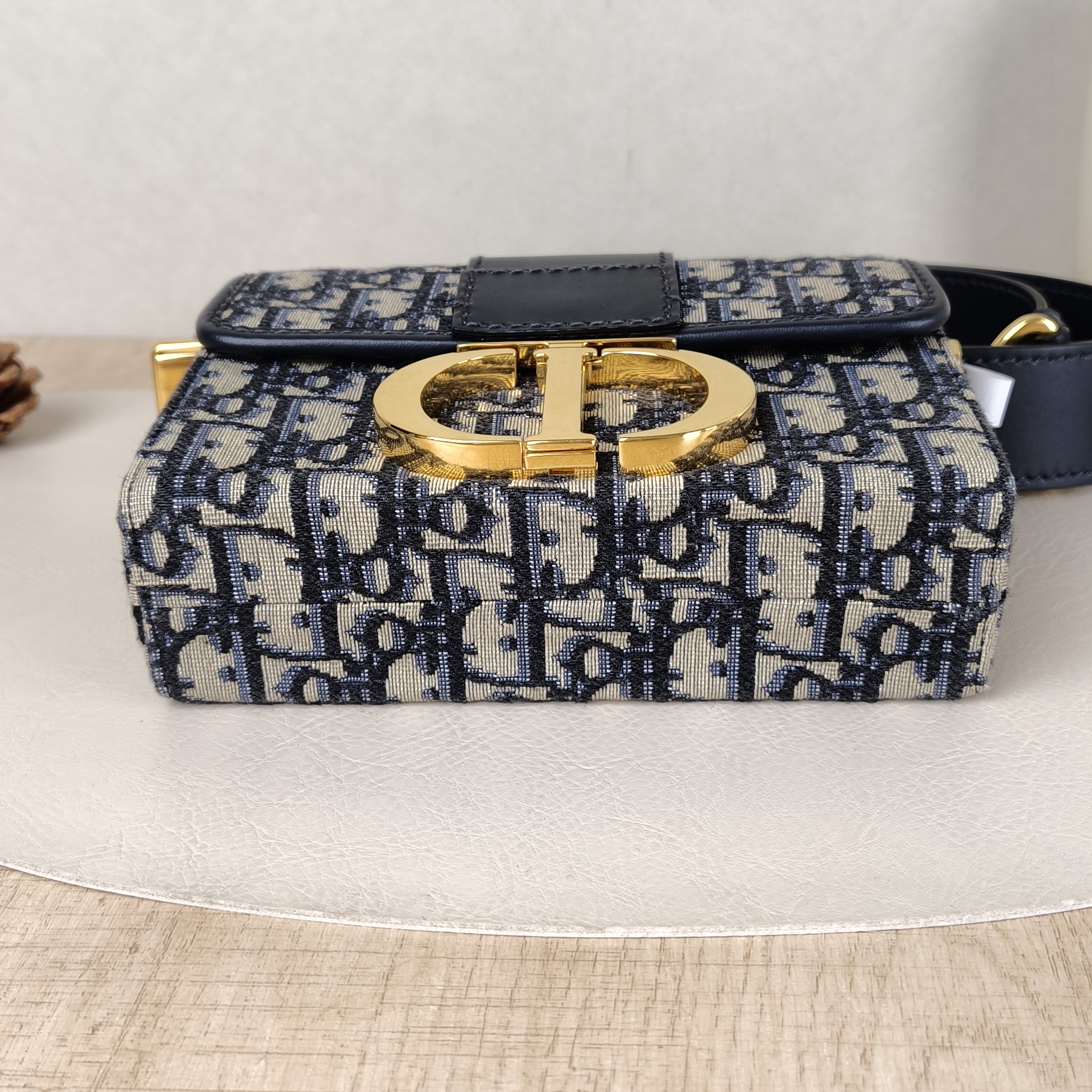 DIOR Crossbody Bag30Montaigne 30 Box Box Blue Canvasmini17.5 × 5 × 11.5 cm — cover view 2 of 5
