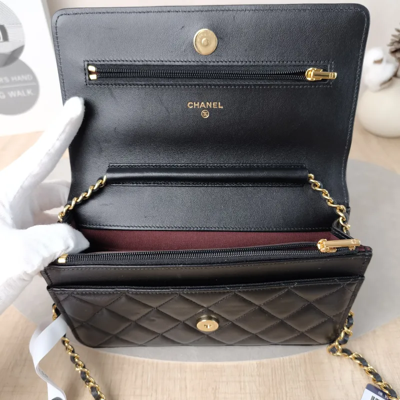 Chanel Crossbody Bag Classic Flap WOC CF WOCWOC Bag Black Lambskinmini19.2 × 3.5 × 12.3 cm — detail view 4 of 12