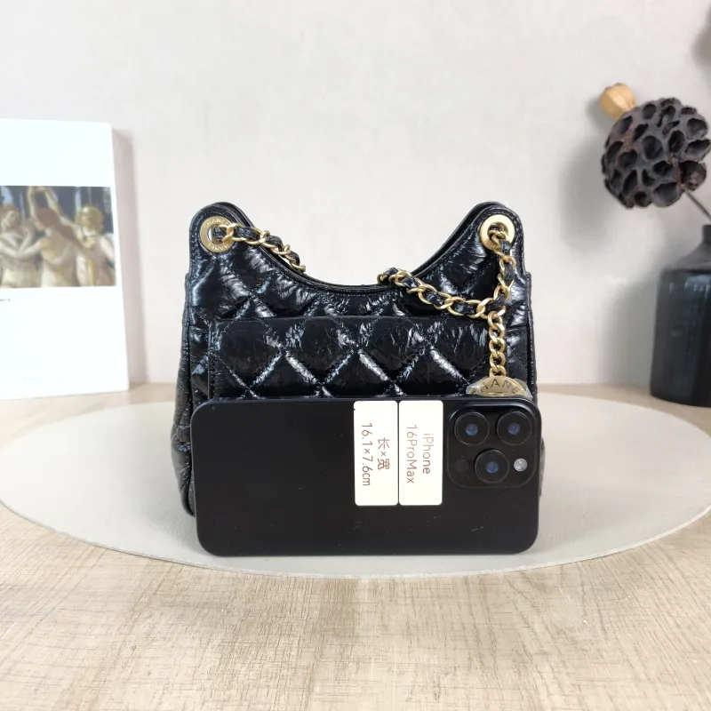 Chanel Crossbody Bag HOBO Black Waxed Leather Calfskin Small 19 × 6 × 17 cm — cover view 4 of 5