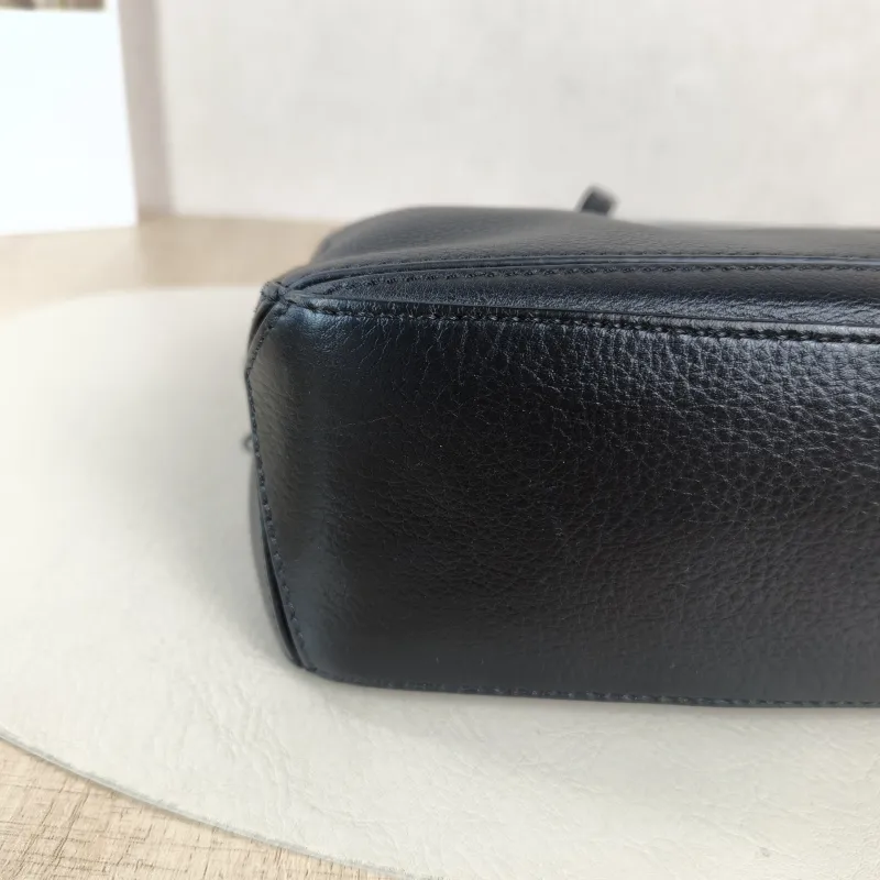 LOEWE Crossbody Bag Puzzle Black CC alfskin Mini 18 × 8 × 12.5 cm — detail view 5 of 11