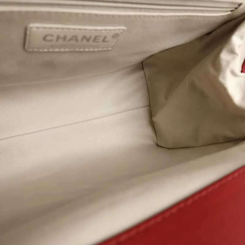 Chanel Shoulder Bag Tote Bag Red Grained Calfskin One Size 30 × 11 × 20 cm 17 — detail view 7 of 13