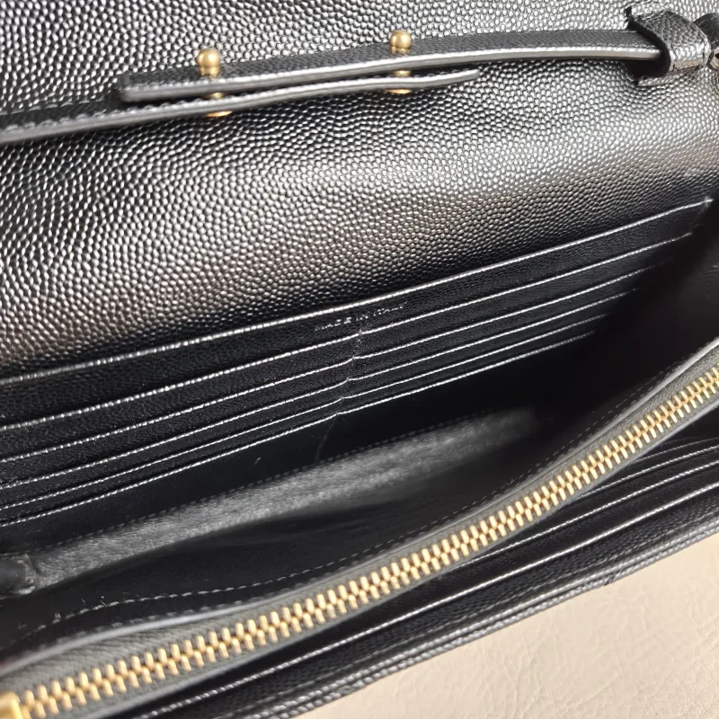SAINT LAURENT Crossbody Bag CASSANDRE ENVELOPE Black Calfskin One Size 22.5 × 4 × 14 cm — detail view 4 of 10
