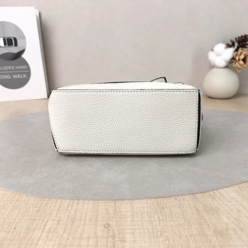 LOEWE Crossbody Bag Puzzle White Calfskin Mini 18 × 8 × 12.5 cm — cover view 3 of 5